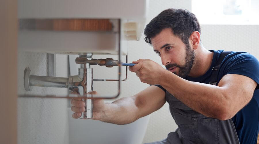 Sink faucet replacement in Kempton, IN